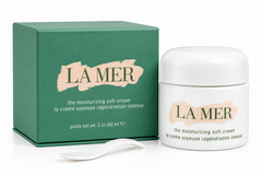 La Mer moisturizing soft cream jar and packaging on a white background